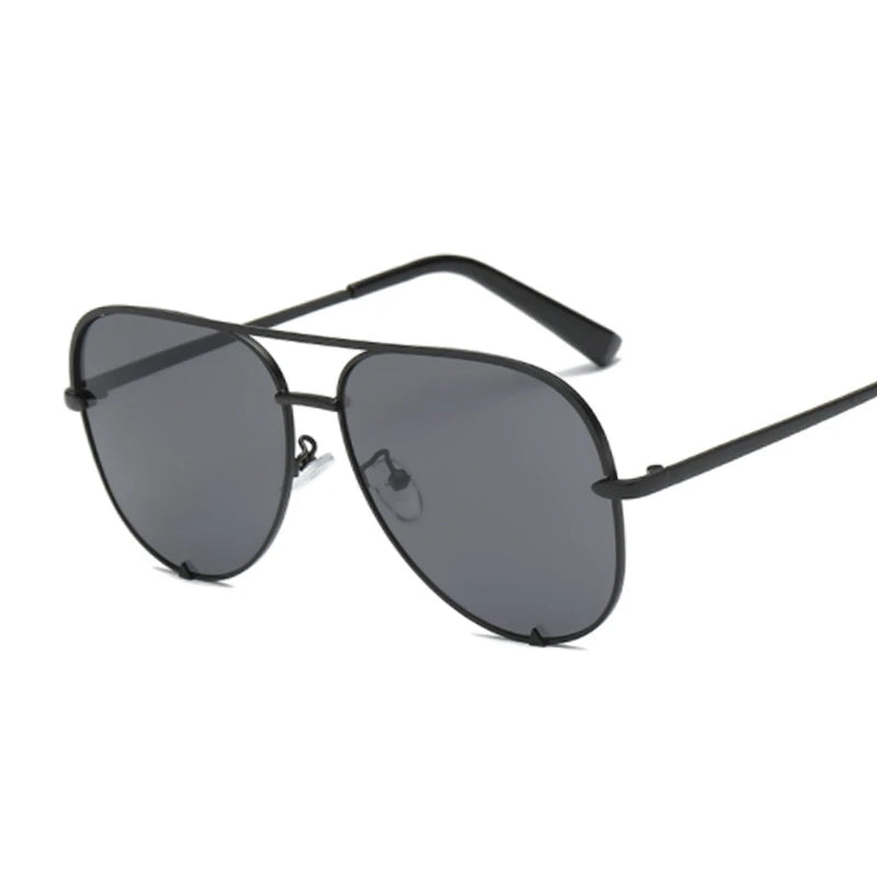 Classic Vintage Sunglasses Woman Luxury Brand Designer Sun Glasses Female Fashion Retro Black Gradient Aviation Oculos De Sol