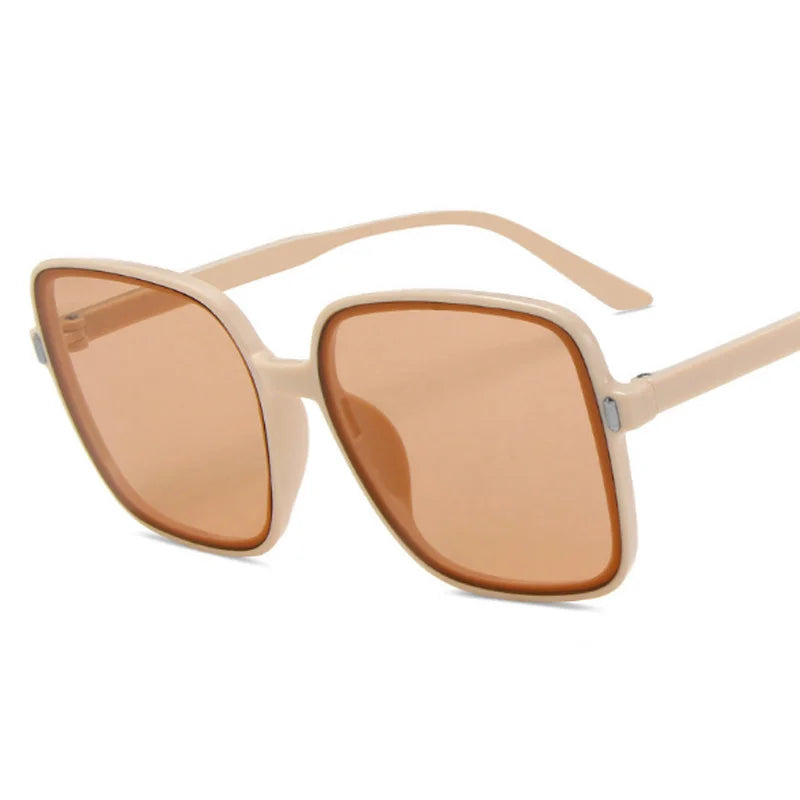 Fashion Designer Square Sunglasses Woman Retro Vintage Gradient Sun Glasses Female Clear Lens Black White Oculos De Sol