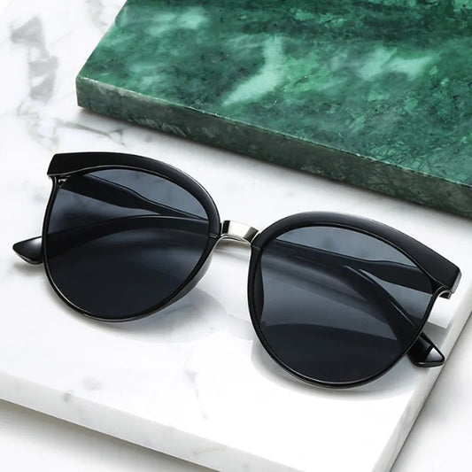 Vintage Black Sunglasses Woman Cat Eye Sun Glasses for Woman Color Lens Mirror Lady Sunglass Female Fashion Brand Design Oculos