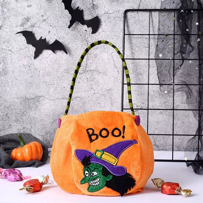 Halloween Party Prank Candy Tote Bag Pumpkin Candy Bag Trick or Treat Velvet Candy Orange Pumpkin Bag Scene Decoration Gift Bag