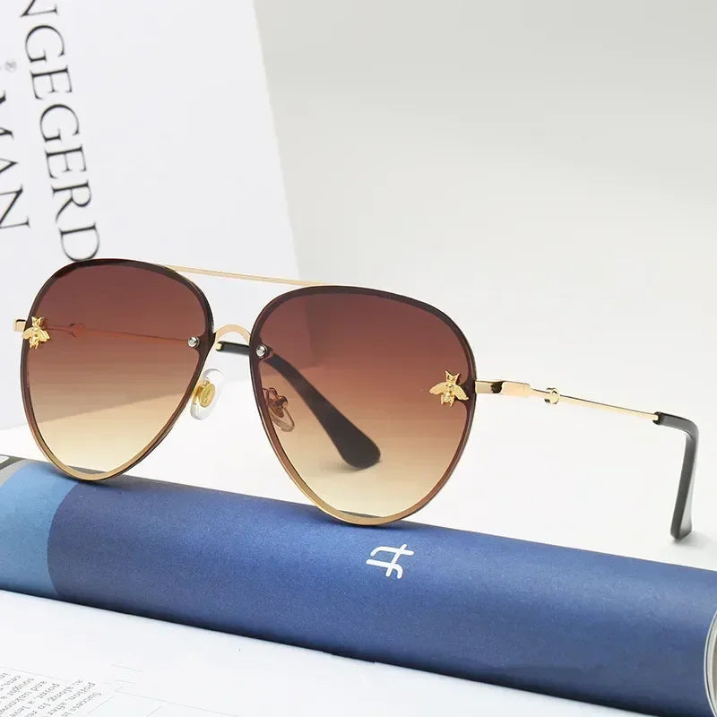 2024 Luxury Brand Designer Female Rimless Sunglasses Aviation Woman Sun Glasses Gradient Shades Little Bee Lens Ladies UV400 Ray