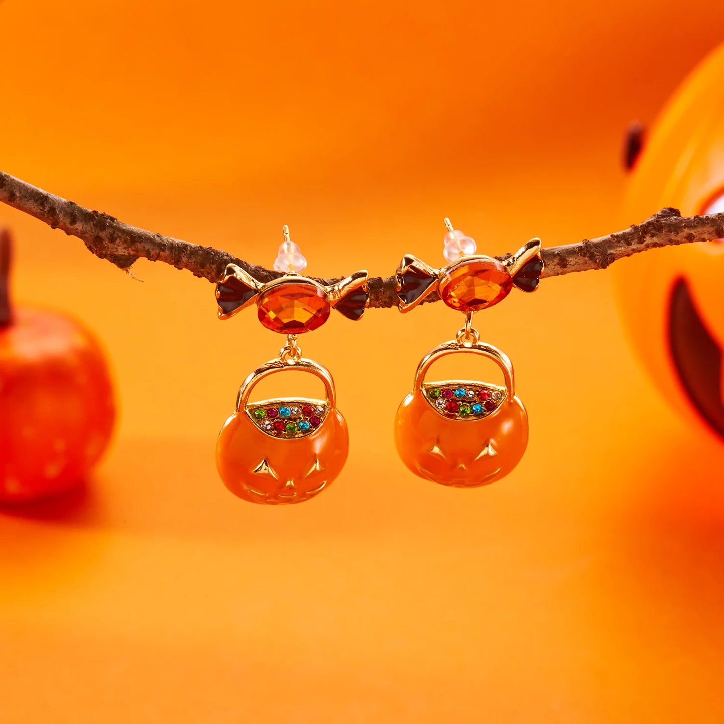 Halloween Cartoon Enamel Pumpkin Drop Earrings for Women Gothic Asymmetrical Skeleton Stud Earring Cosplay Party Jewelry Gift ﻿
