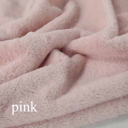 Ultra-Soft 19.69*19.69inch Short Plush Shaggy Faux Fur Fabric Sewing Fabric Supplies Fluffy Luxuriously Cushy for DIY Making