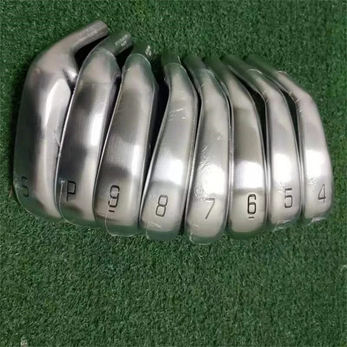 8PCS High Quality Pro 225 Forged Golf Clubs Irons Set 4-9ps R/S Graphite/Steel Shafts Headcovers