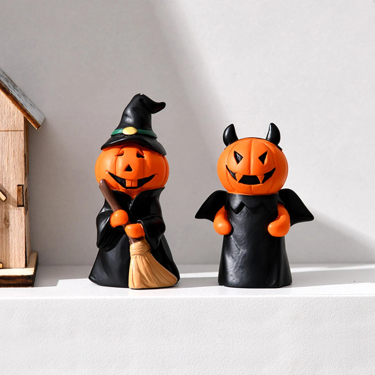 1PCS Cute Halloween Decor Set - Ghost Witch Pumpkin Resin Figurines for Home Tabletop Party Ghost Festival Decorations Gifts