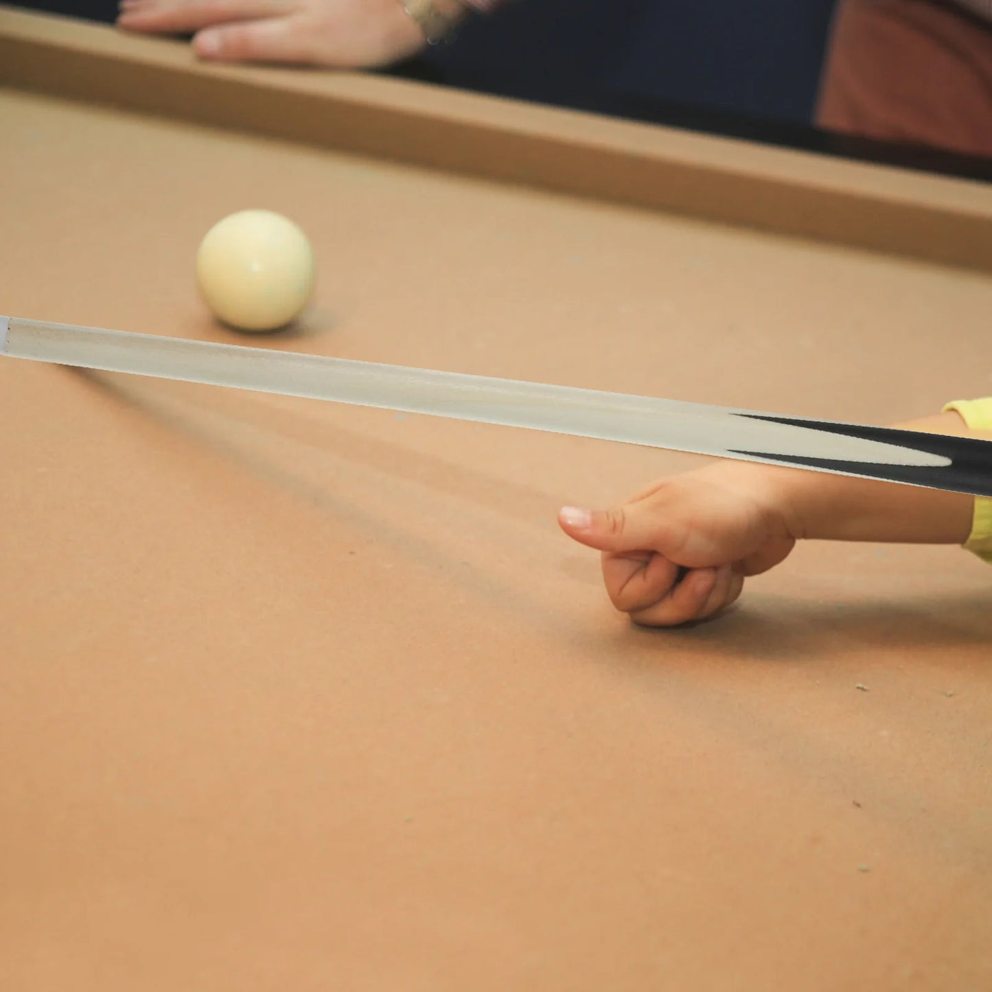 Billiard Pool Cue Kids Wood Pool Cue Stick Childs Mini Cue Stick Short Kids Pool Cue Sticks for Competition Training Club