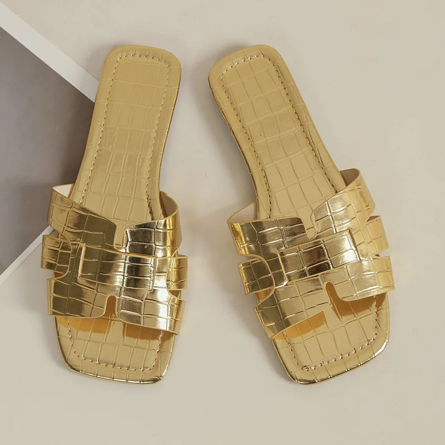Women Gold Luxury Decor Slides Fashion Elegant Sexy Gold Design Flat Bottom Sandals Summer Beach Slippers Outdoor Open Toe Shoes