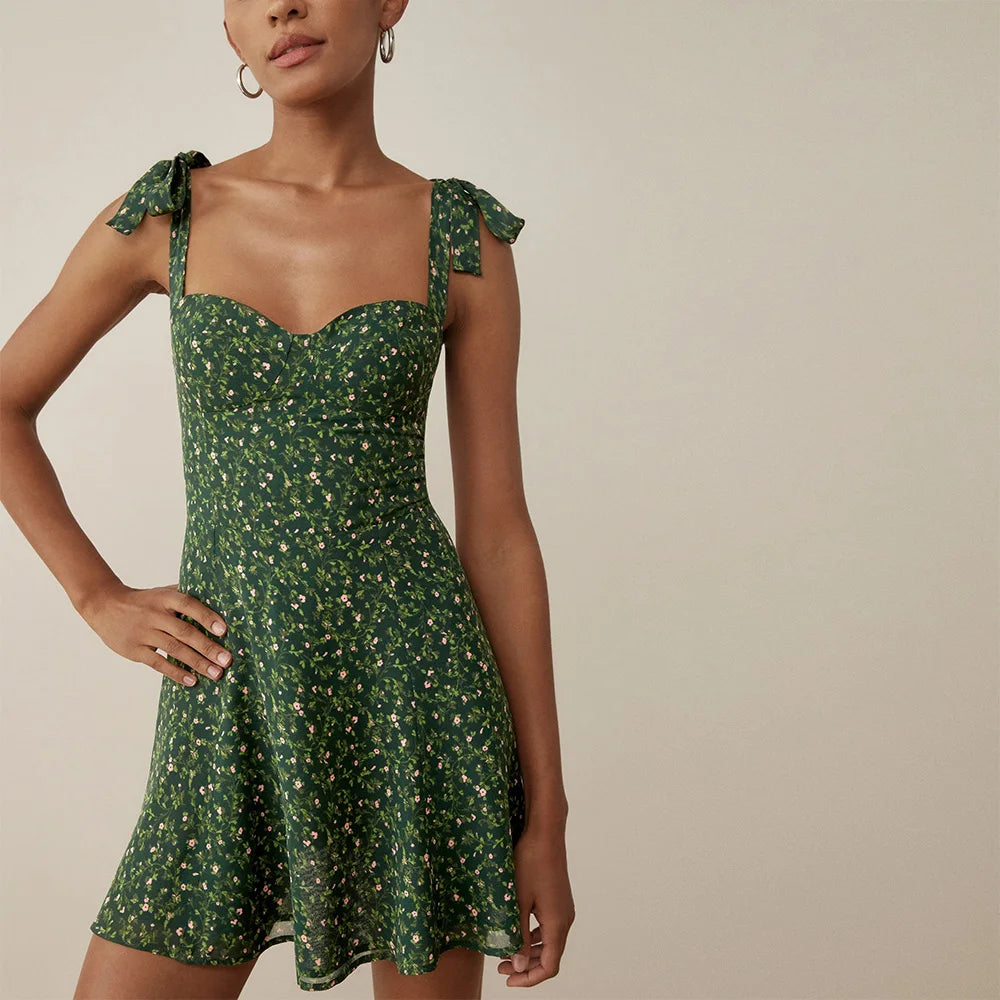 Summer Dresses for Women 2023 Sweetheart Neck Sleeveless Tie Strap Floral Print Mini Dress Woman Vacation Beach Style Sundress