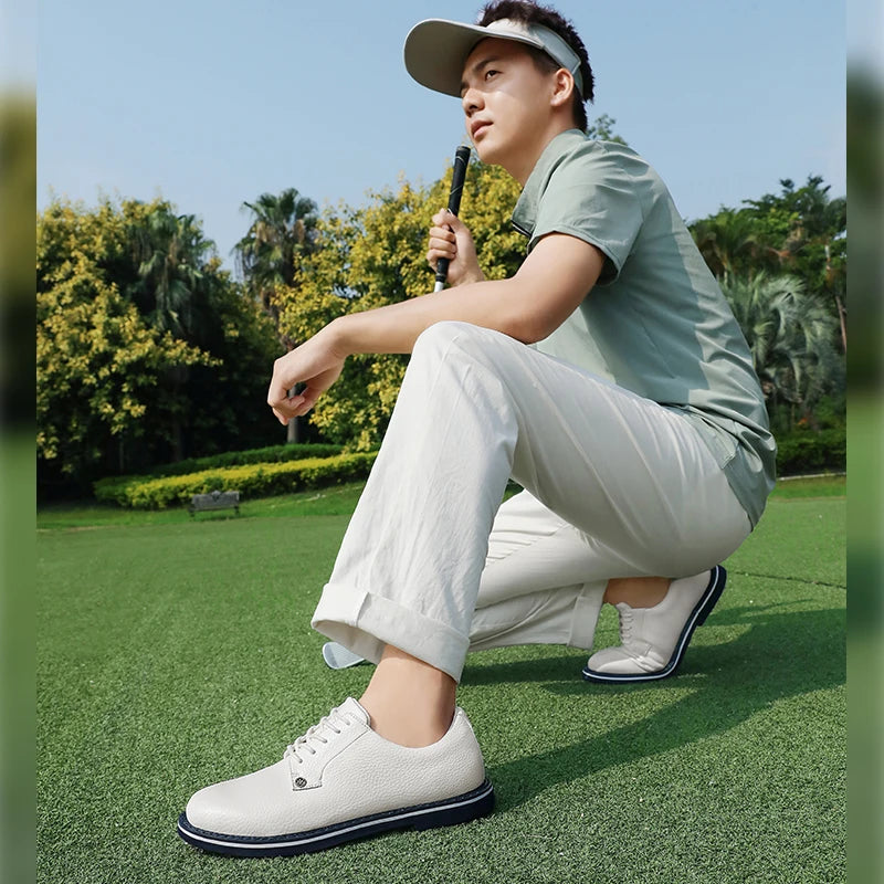 Golf Shoes for Men 2024 New White Professional Waterproof Non-Slip Spikeless Outdoor Leisure Walking Training Golfer Sneakers