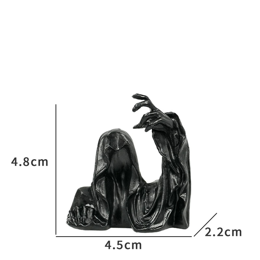 Halloween Grim Reaper Sculpture Decoration Resin Desk Figure Ornament Mysterious Man Sitting for Home Car Desktop Decorations