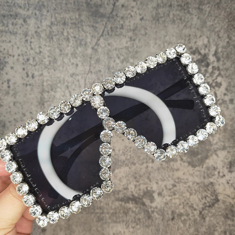 Oversized Glitter Crystal Sunglasses Women Square Sunglasses Bling Rhinestone Sun Glasses for Woman Luxury Fashion Shade UV400