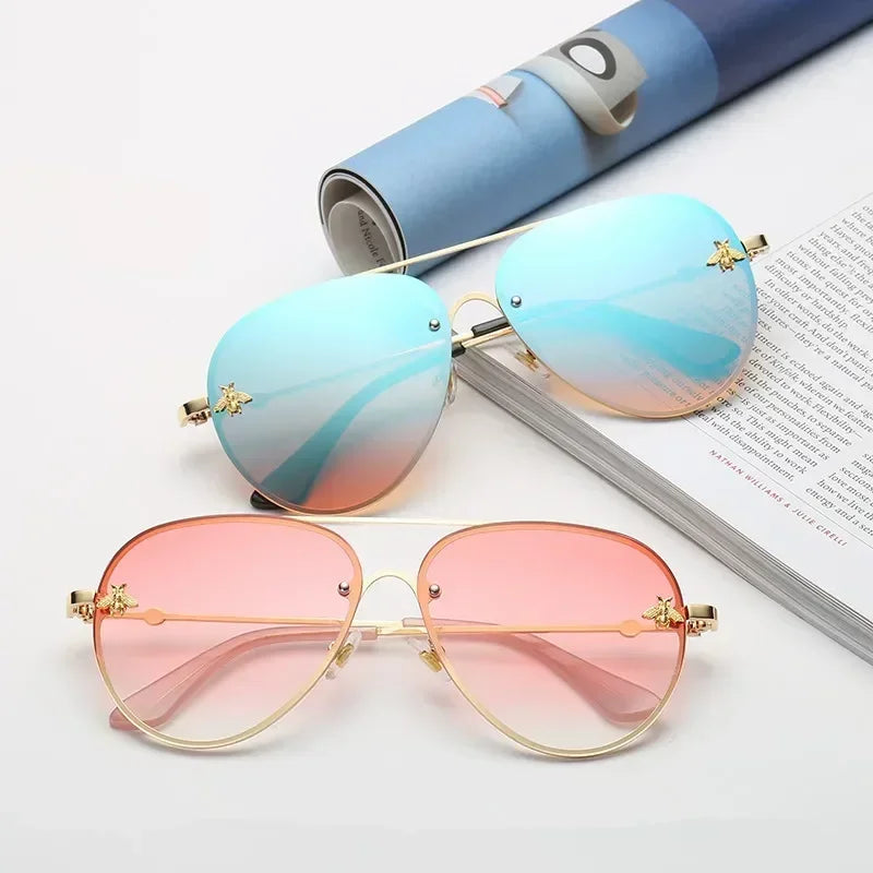 2024 Luxury Brand Designer Female Rimless Sunglasses Aviation Woman Sun Glasses Gradient Shades Little Bee Lens Ladies UV400 Ray