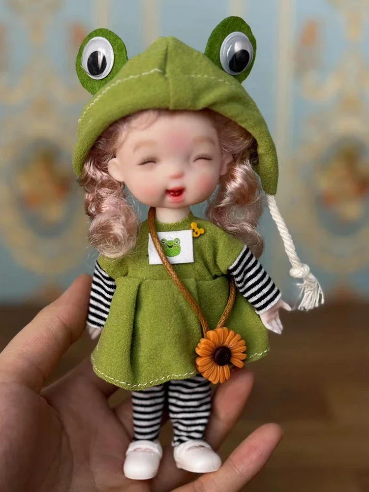 Lovely 17cm Doll 1/8 Bjd Dolls Mini Playhouse Doll Toy Kids Girls Dolls Toy Gift
