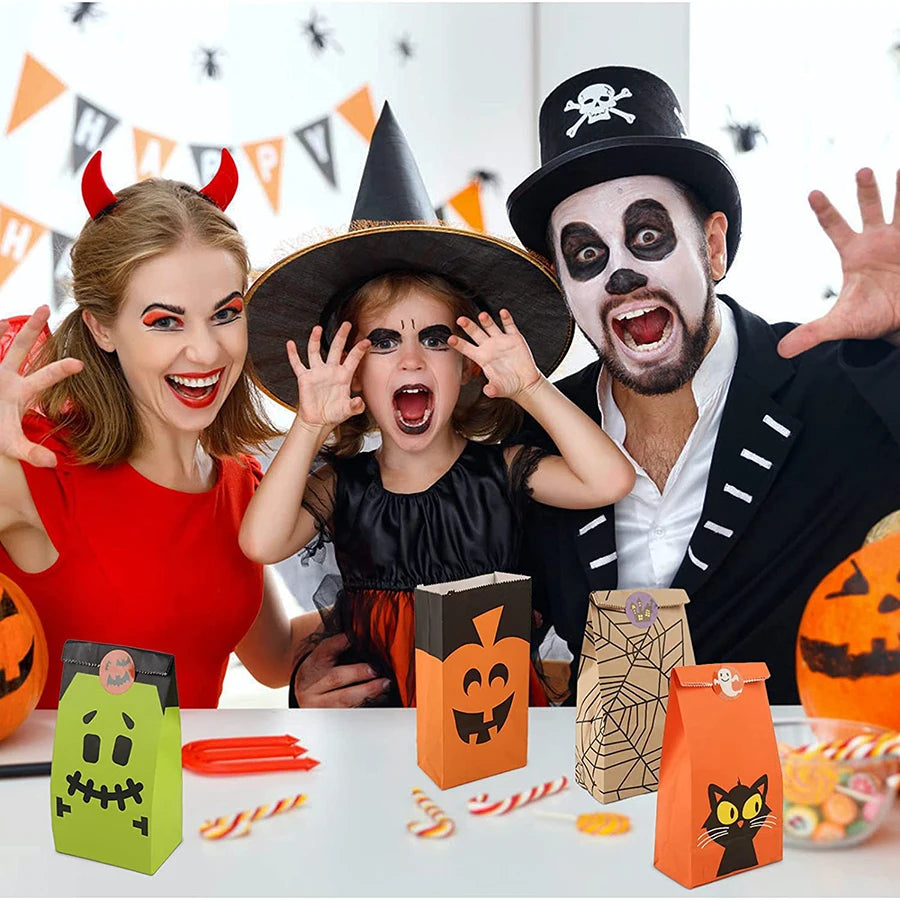8-48pcs Halloween Theme Candy Gift Bag With Cartoon Storage Stickers Party Small Gift Storage Bag Party Kraft Goodie Bag