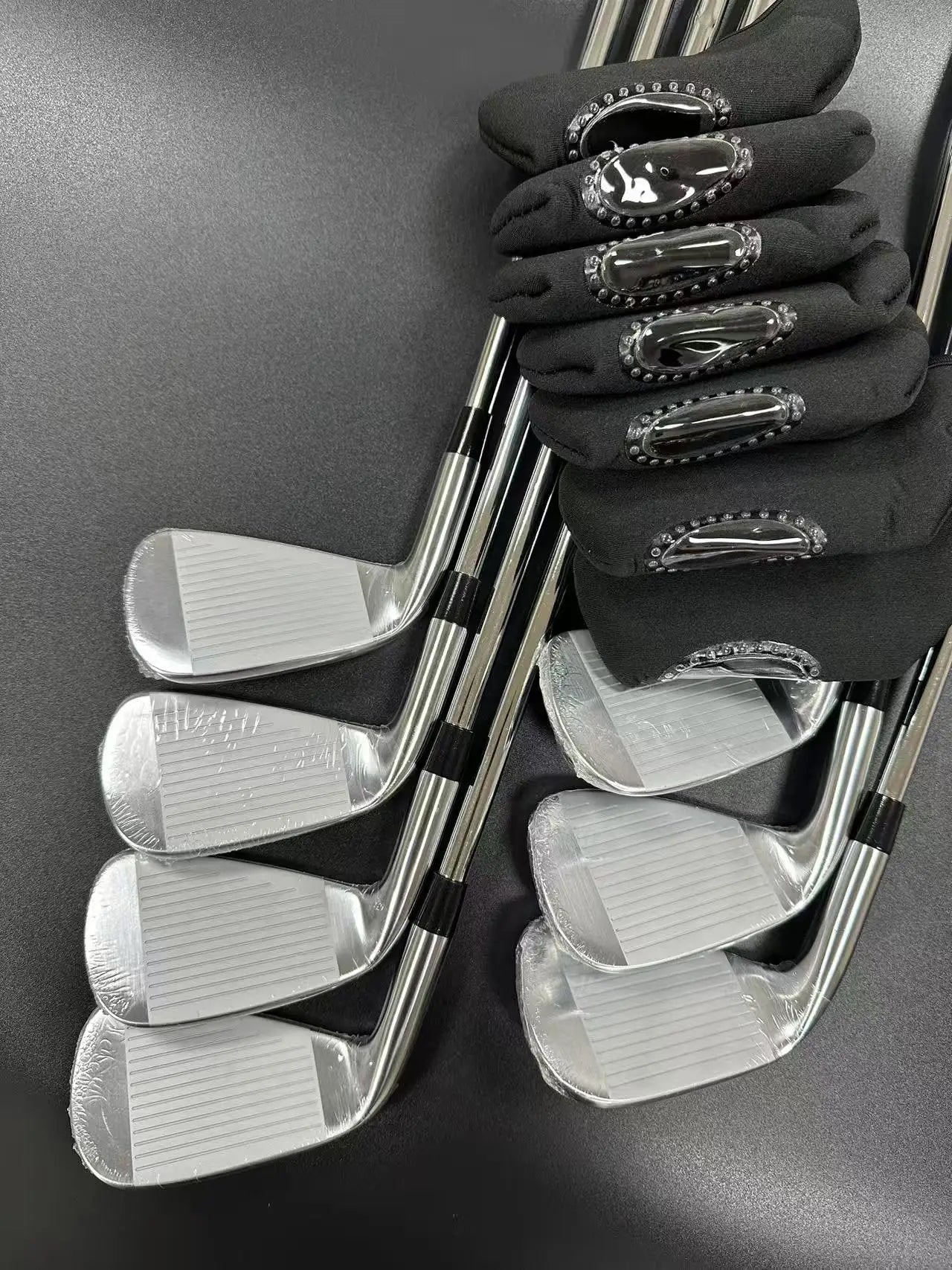 2024 New Brand Silver Golf Irons Set P 790 456789p With Shaft and Grip P790 Golf Club Iron Set 8pcs Head Cover Free Shipping