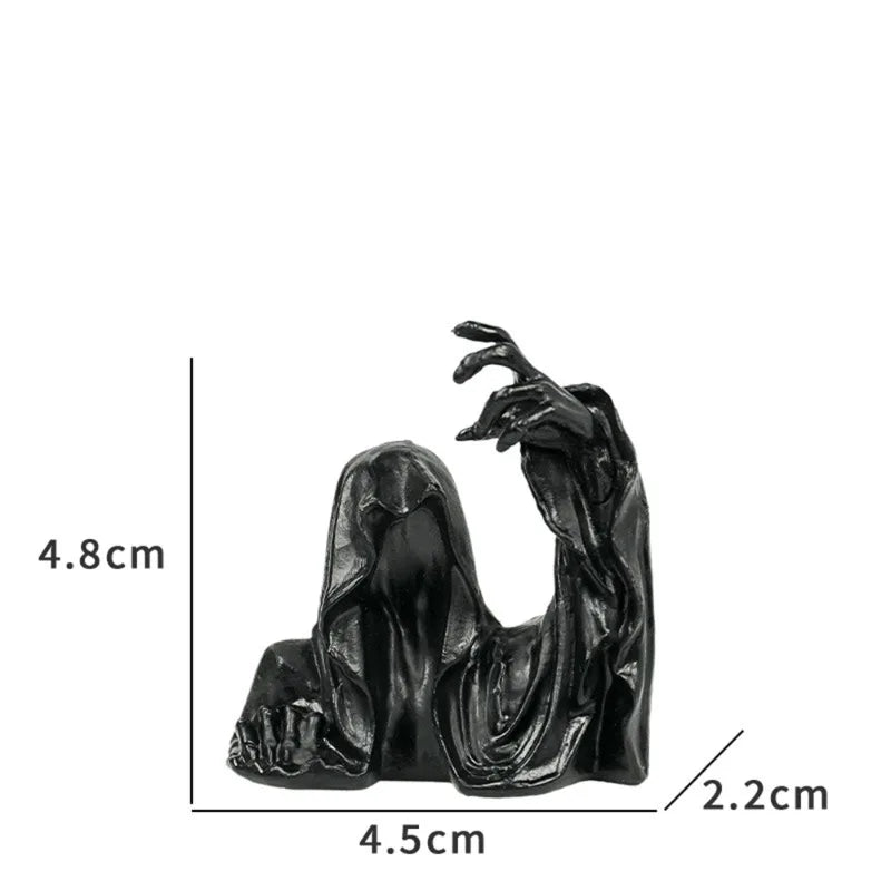 Halloween Grim Reaper Sculpture Decoration Resin Desk Figure Ornament Mysterious Man Sitting for Home Car Desktop Decorations