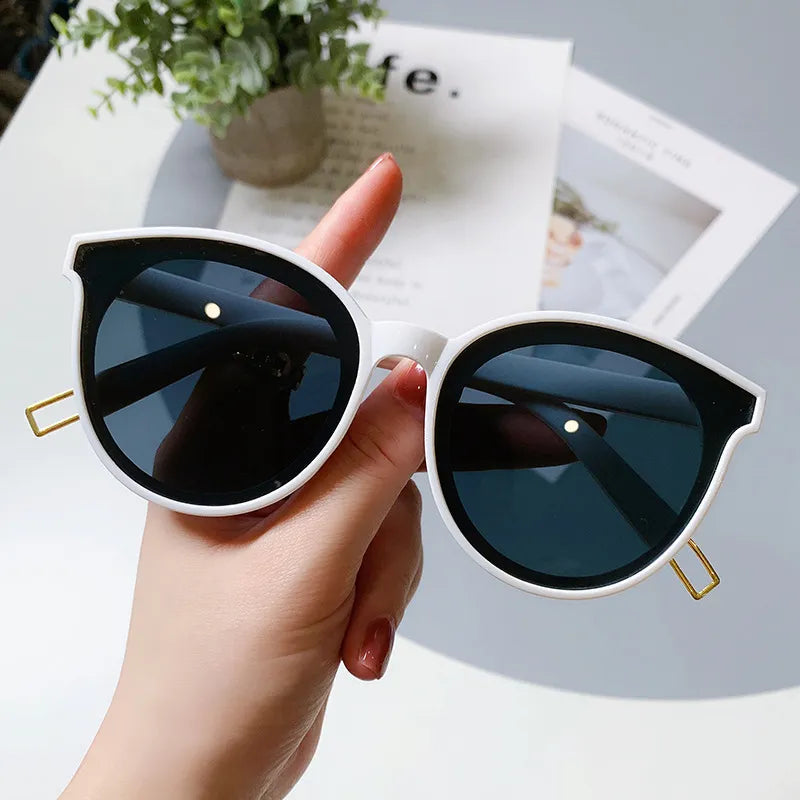 OIMG Cat Eye Sunglasses Woman Vintage Brand Black Glasses Fashion Style Eyewear Personality Sunglasses Gafas De Sol UV400