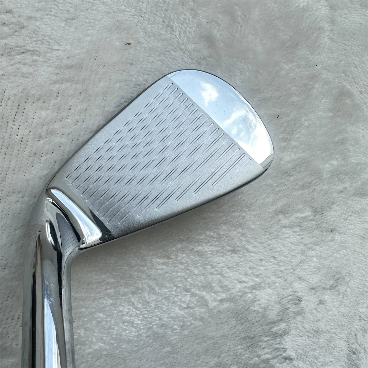 New Golf Irons P7TW Irons Golf Club Set Tour Long Distance Forged Hollow Design Men's Irons Complete Set