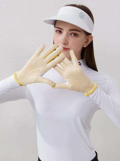 New Purple Golf Gloves Women Left and Right Hands Anti Slip Wear Resistant Breathable Gloves One Pair Golf Accessories