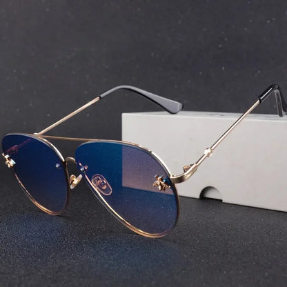 2024 Luxury Brand Designer Female Rimless Sunglasses Aviation Woman Sun Glasses Gradient Shades Little Bee Lens Ladies UV400 Ray