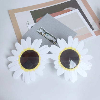 Sun Flower Daisy Sunglasses Funny Glasses Gathering Picnic Photograph Sunglasses Creative Decorative Glasses Fast Drop Shipping