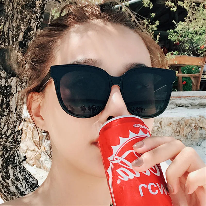 OIMG Cat Eye Sunglasses Woman Vintage Brand Black Glasses Fashion Style Eyewear Personality Sunglasses Gafas De Sol UV400