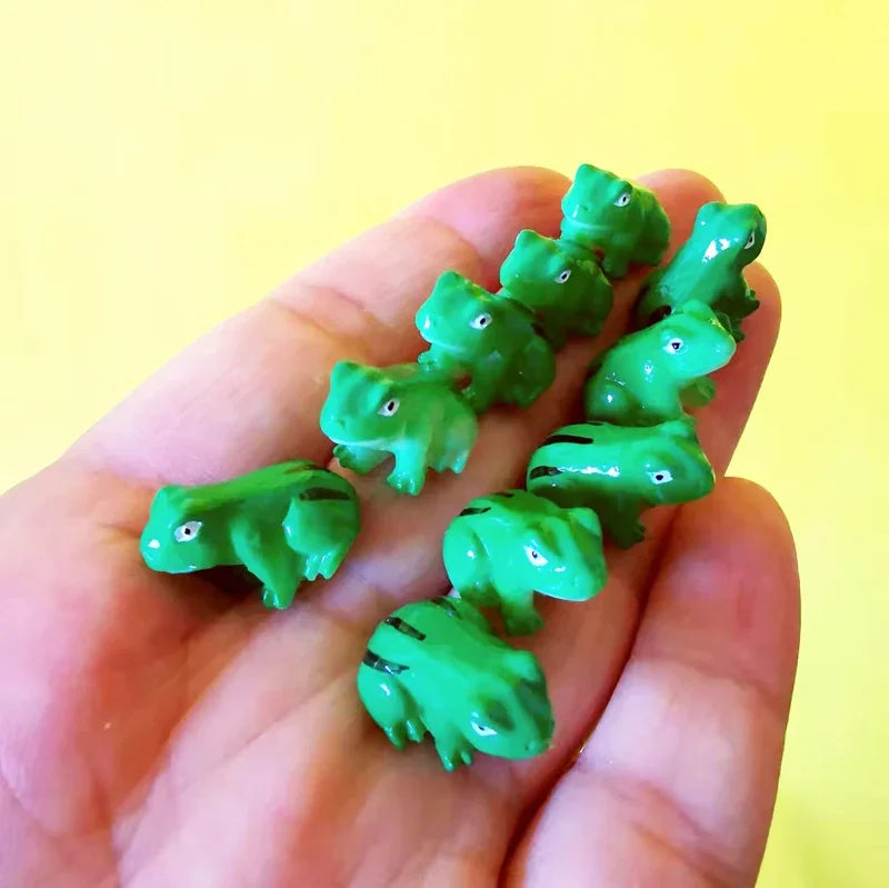 10Pcs/Green Frogs/Doll House//miniatures/cute/fairy Garden Gnome/Moss Terrarium Decor/Crafts/Bonsai/Diy Supplies