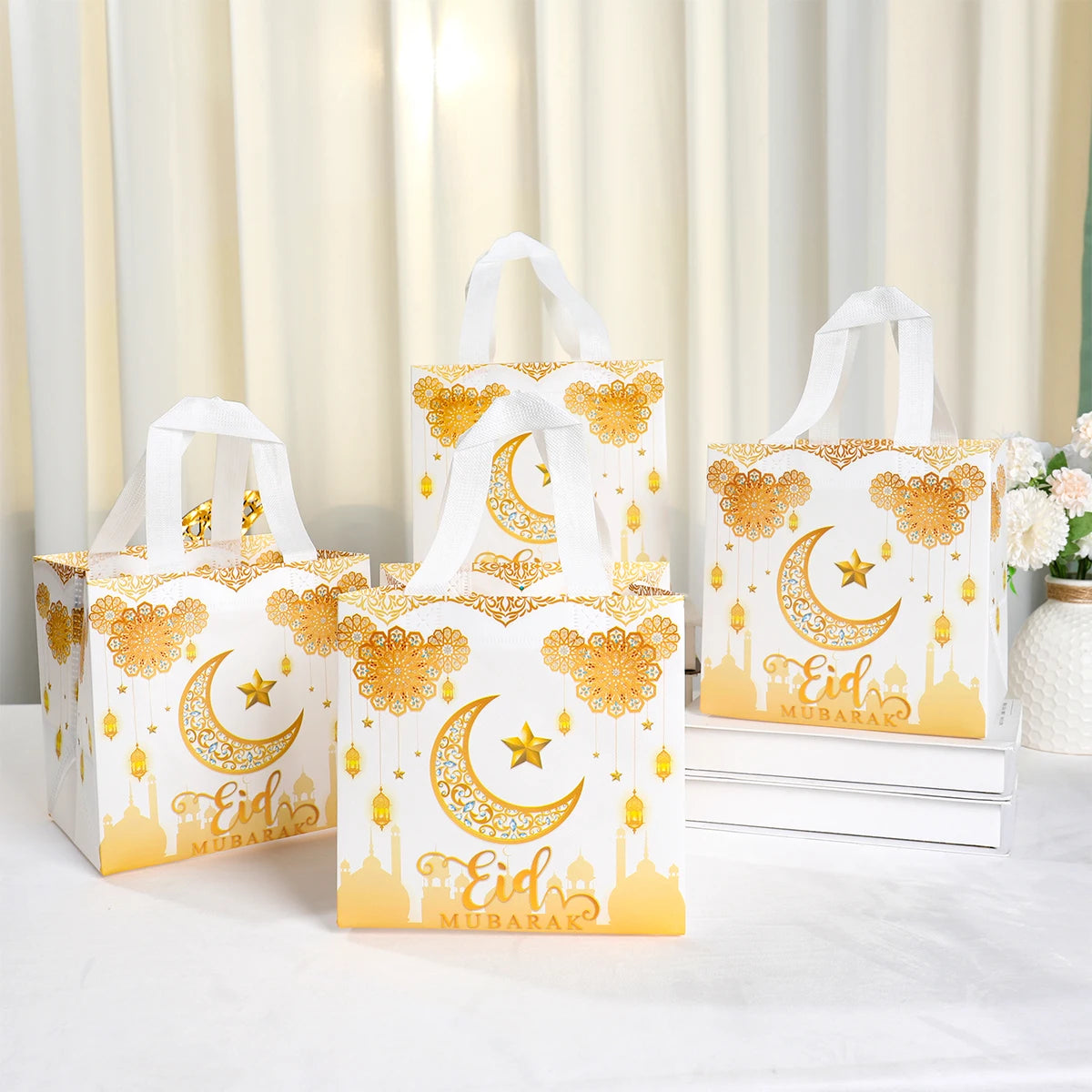 4Pcs Eid Mubarak Gift Bag Ramadan Kareem Nonwoven Pouch Cookie Candy Packaging Bags Muslim Islamic Ramadan Party Decor Supplies