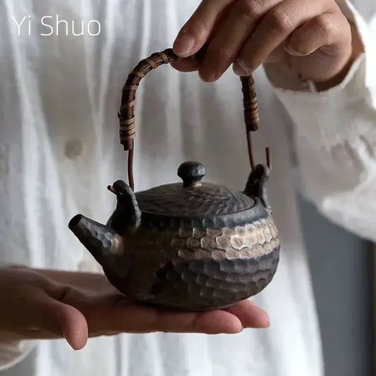 Stoneware Hammer Loop-Handled Teapot Handmade Japanese Style Retro Tea Pot Ceramic  Ceramic Tea Pot Traditional Chinese Tea Set