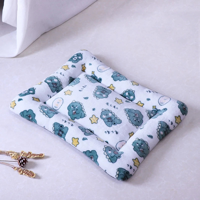 Flannel Square Bed for Cats Dogs, Comfortable Soft Washable Cushion for Sphinx,Replacement Mat for Pet House,Cats Cartoon Sofa