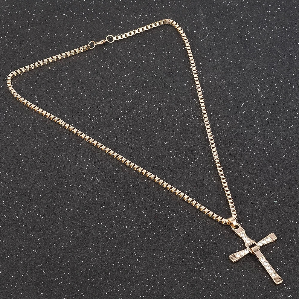Choker Necklaces for Women 2022 Gun Cross Pendant Crystal Rhinestone Chain Necklace Women Men Punk Chains Jewelry