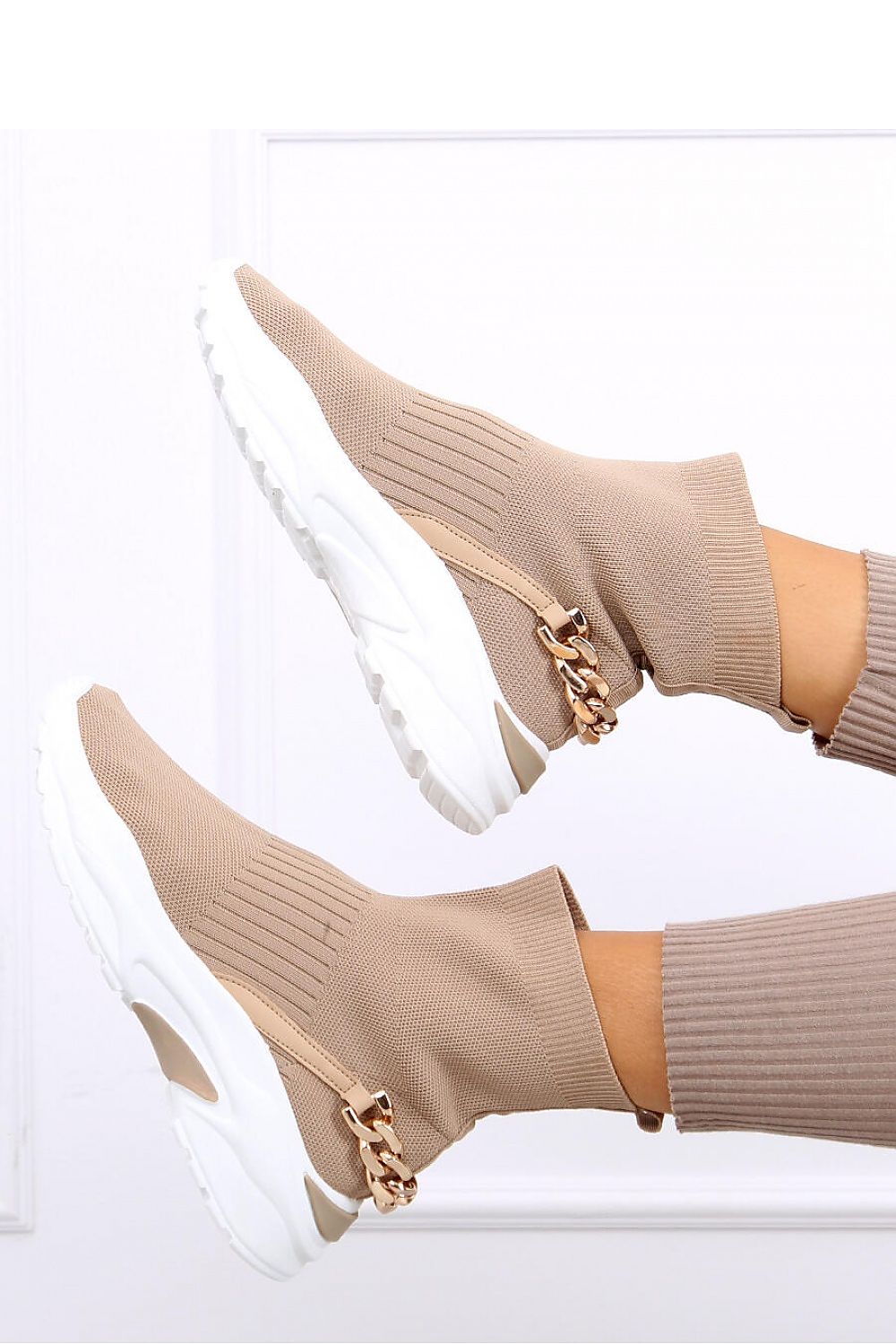 Sport Shoes Model 161403 Inello