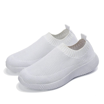 Moipheng 2023 Women Sneakers Vulcanized Shoes Sock Sneakers Women Summer Slip on Flat Shoes Women Plus Size Loafers Walking Flat