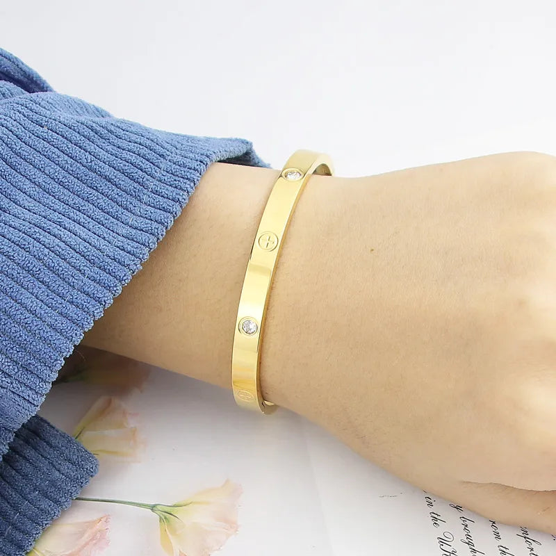 Zircon and Cross Nut Nail Bracelets & Bangles for Women Jewelry Stainless Steel Screw Jewelry Pulseiras