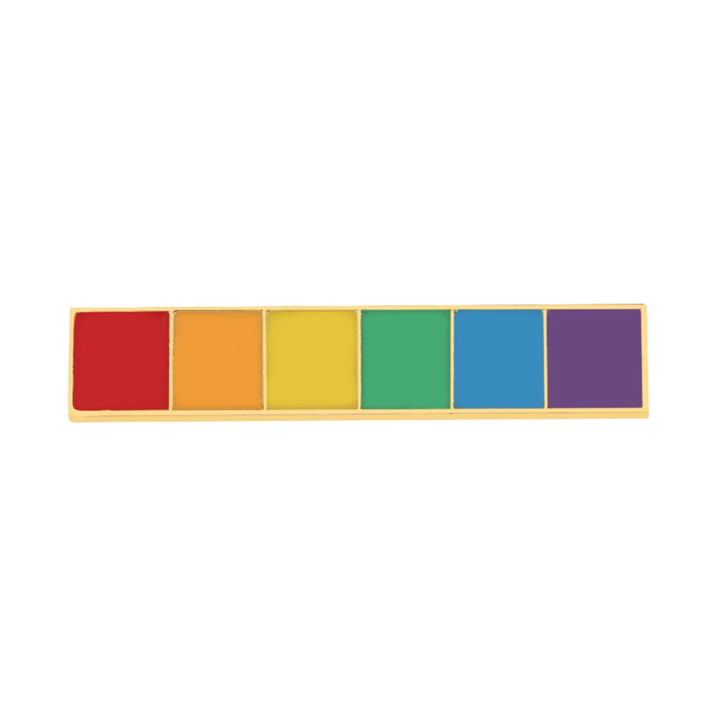 9 Style LGBT Design Rainbow Creative Heart Yeh Finger Pin Brooch Metal Pins Badge Denim Enamel Lapel Jewelry Women