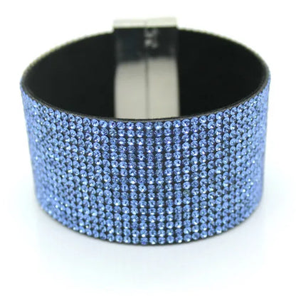 XQNI New Fashion High Quality Handmade Crystal Leather Bracelet for Men Women Trendy Black Rhinestone Classic Charm Bracelet.
