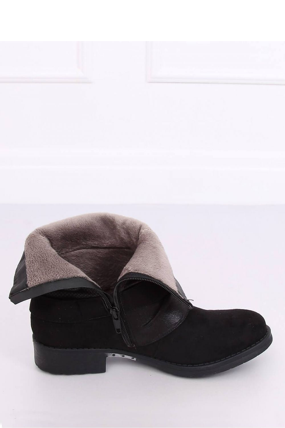 Boots Model 134701 Inello