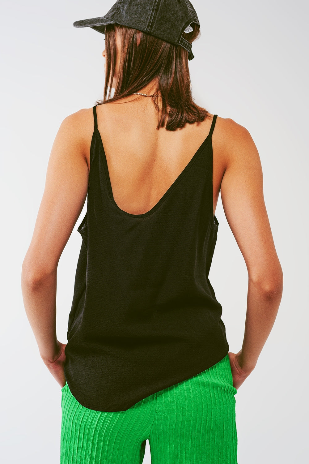 Lace Trim Detail Cami Top in Black