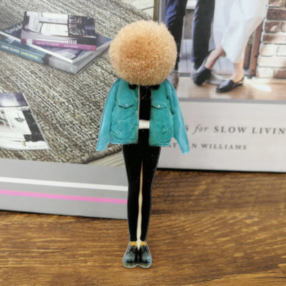 Fashion Brooch Pins for Woman Brooches Girls Face Cartoon Models Acrylic Brooches Kawaii Pompom Clothing Jewelry Accessories