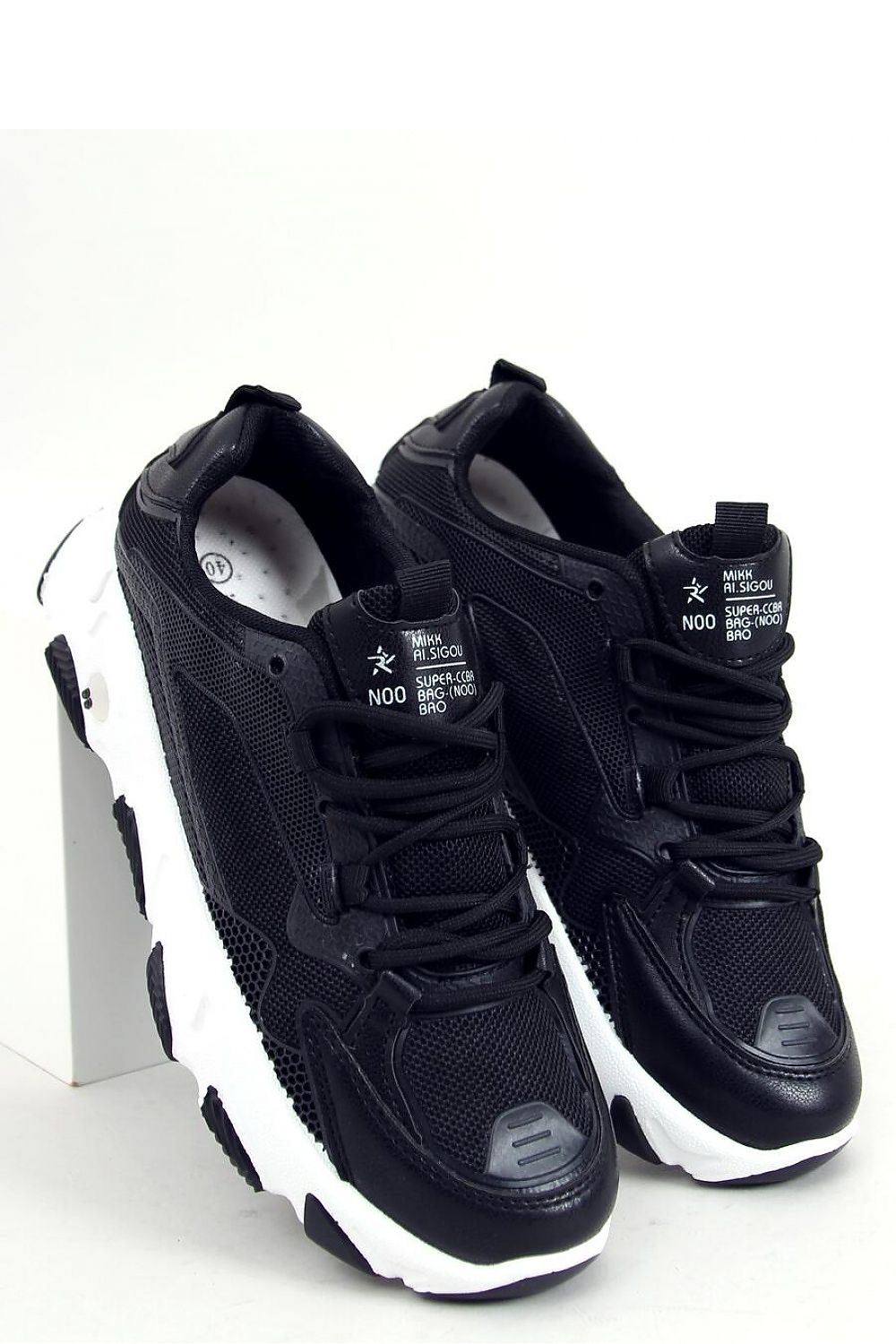 Sport Shoes Model 158839 Inello