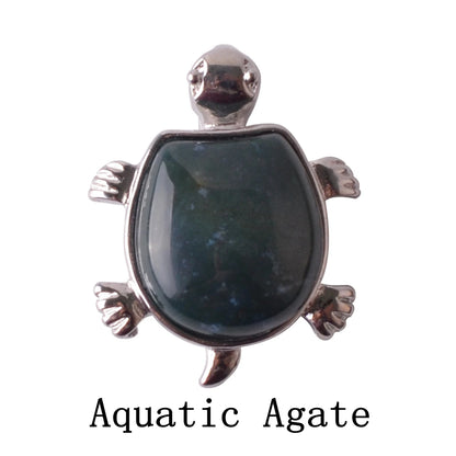 Howlite Turtle Nacklace Pendant Natural Semi Precious Stones Give for Men and Women