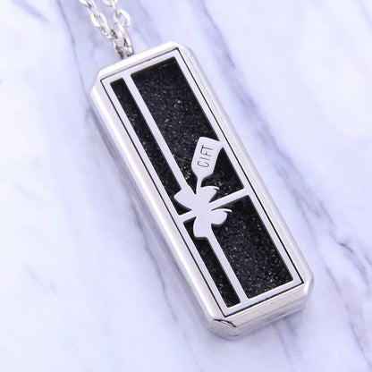 New Square Aromatherapy Necklace Stainless Steel Open Perfume Locket Essential Oils Diffuser Necklace Aroma Jewelry