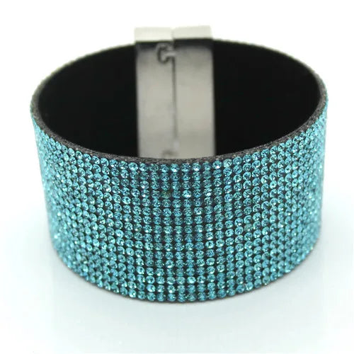 XQNI New Fashion High Quality Handmade Crystal Leather Bracelet for Men Women Trendy Black Rhinestone Classic Charm Bracelet.