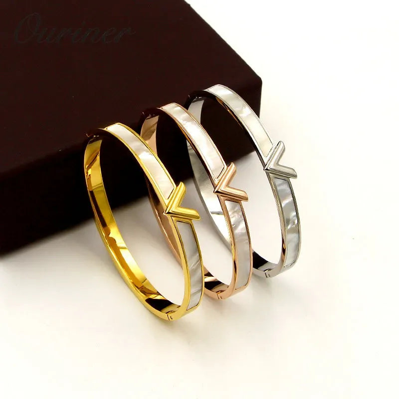 Luxury Brand Natural Shell v Shape Bracelet & Bangle for Women Men Charm Hollow Letter Bangle Love Silver-Color Pulseiras K088-1
