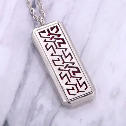 Square Stainless Steel Magnetic Aromatherapy Diffuser Necklace Jewelry Perfume Locket Pendant Essential Oil Locket Necklace
