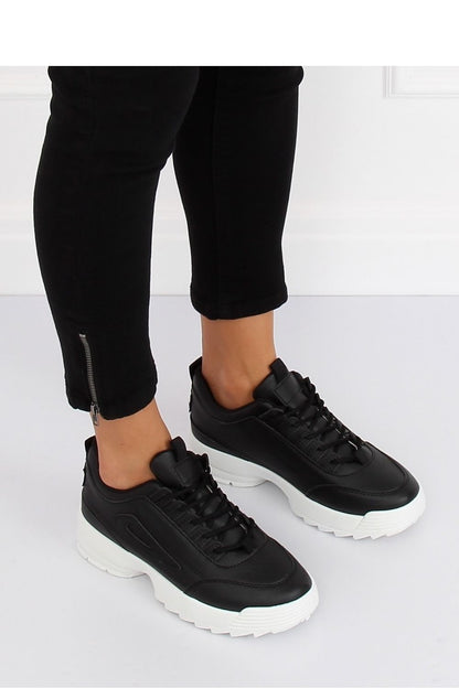 Sport Shoes Model 128116 Inello