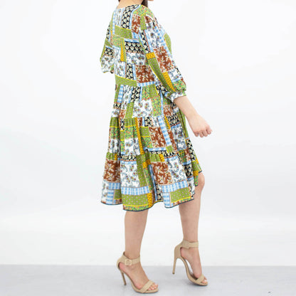 Flare Bottom 3/4 Sleeve Dress - Green