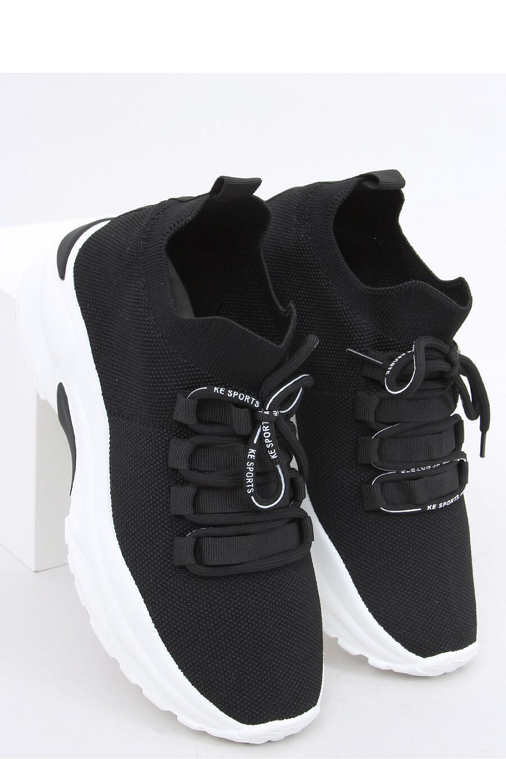 Sport Shoes Model 161987 Inello