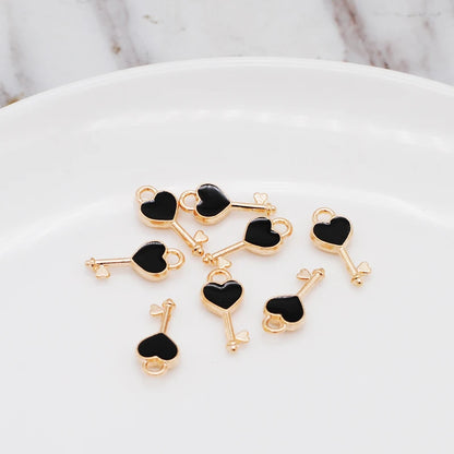 30pcs/Lot New Heart Shape Key Enamel Pendant Carousel Charms for DIY Bracelet Necklace