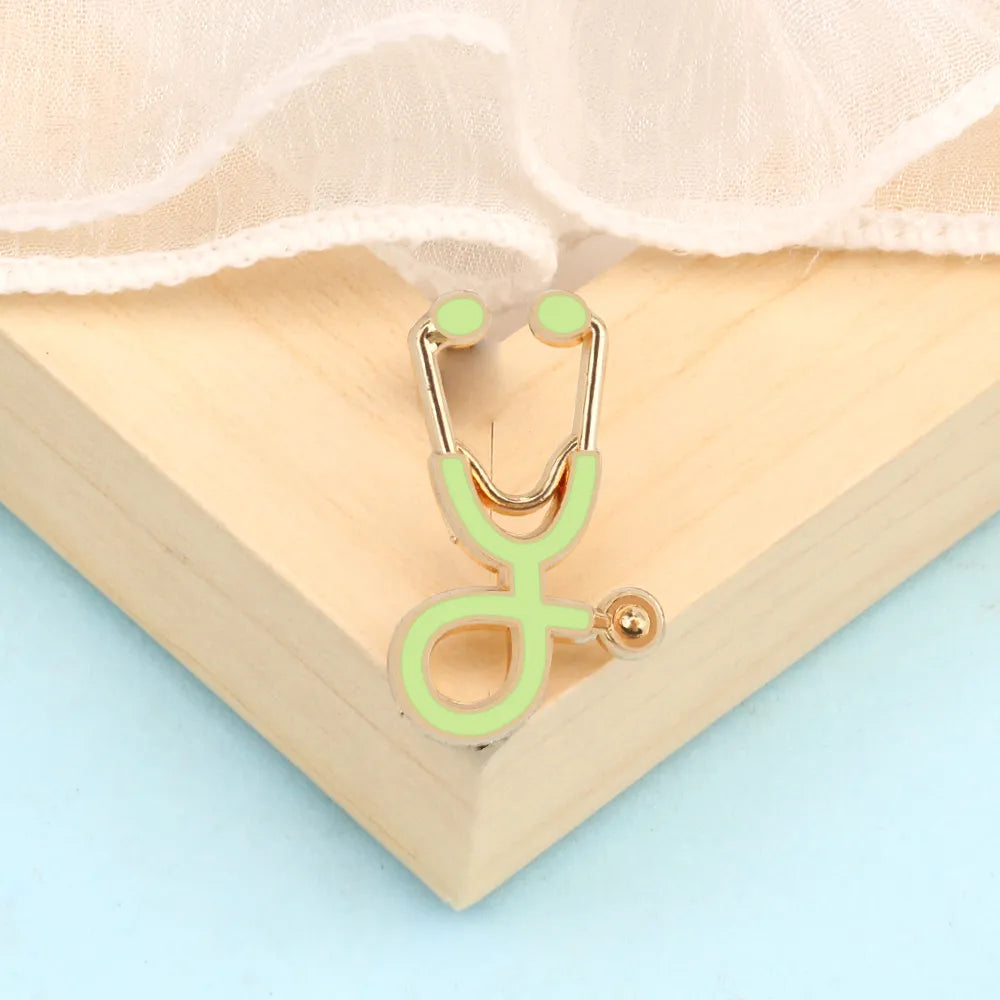 Creative 18 Styles Colorful Brooches Doctor Nurse Stethoscope Enamel Pins Medical Denim Jackets Bag Jewelry Button Badges